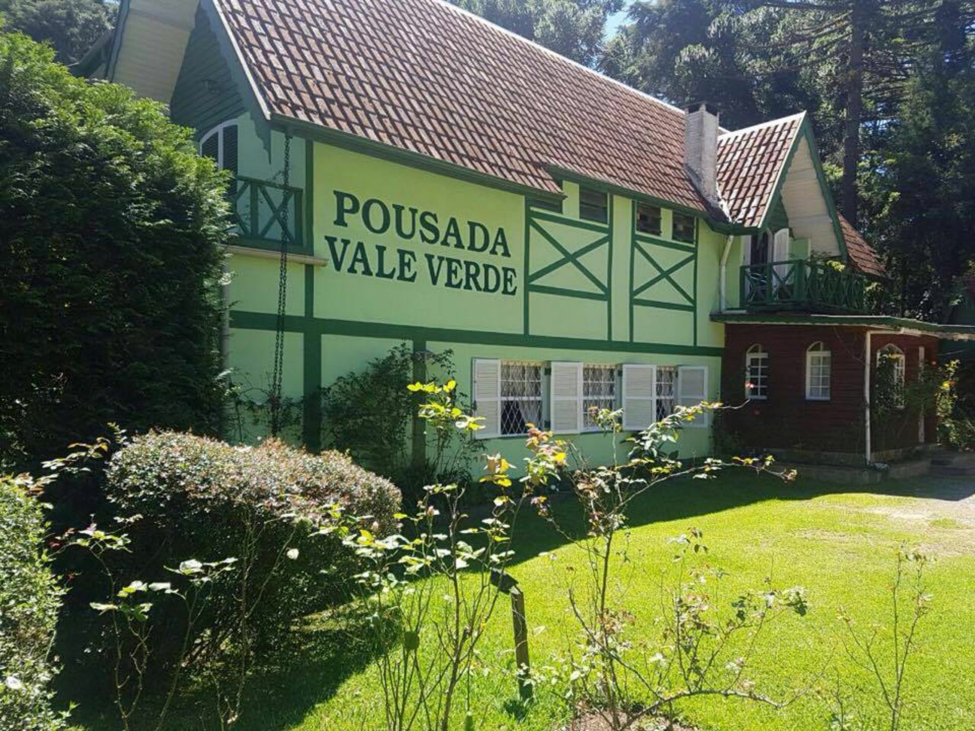 Pousada Vale Verde Campos do Jordão Extérieur photo